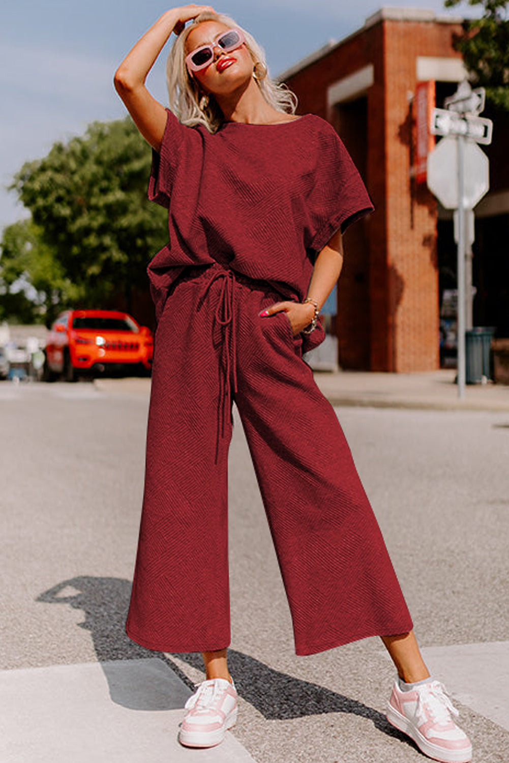Women’s Gray Textured Loose Fit T Shirt and Drawstring Pants Set