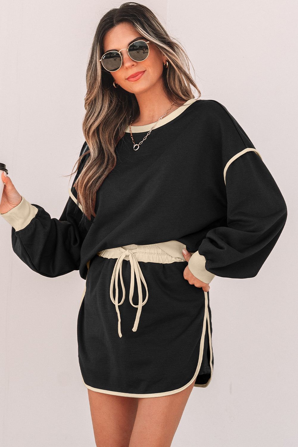 Women’s Evergreen Colour Contrast Loose Pullover with Lace-Up Waist Skort Set