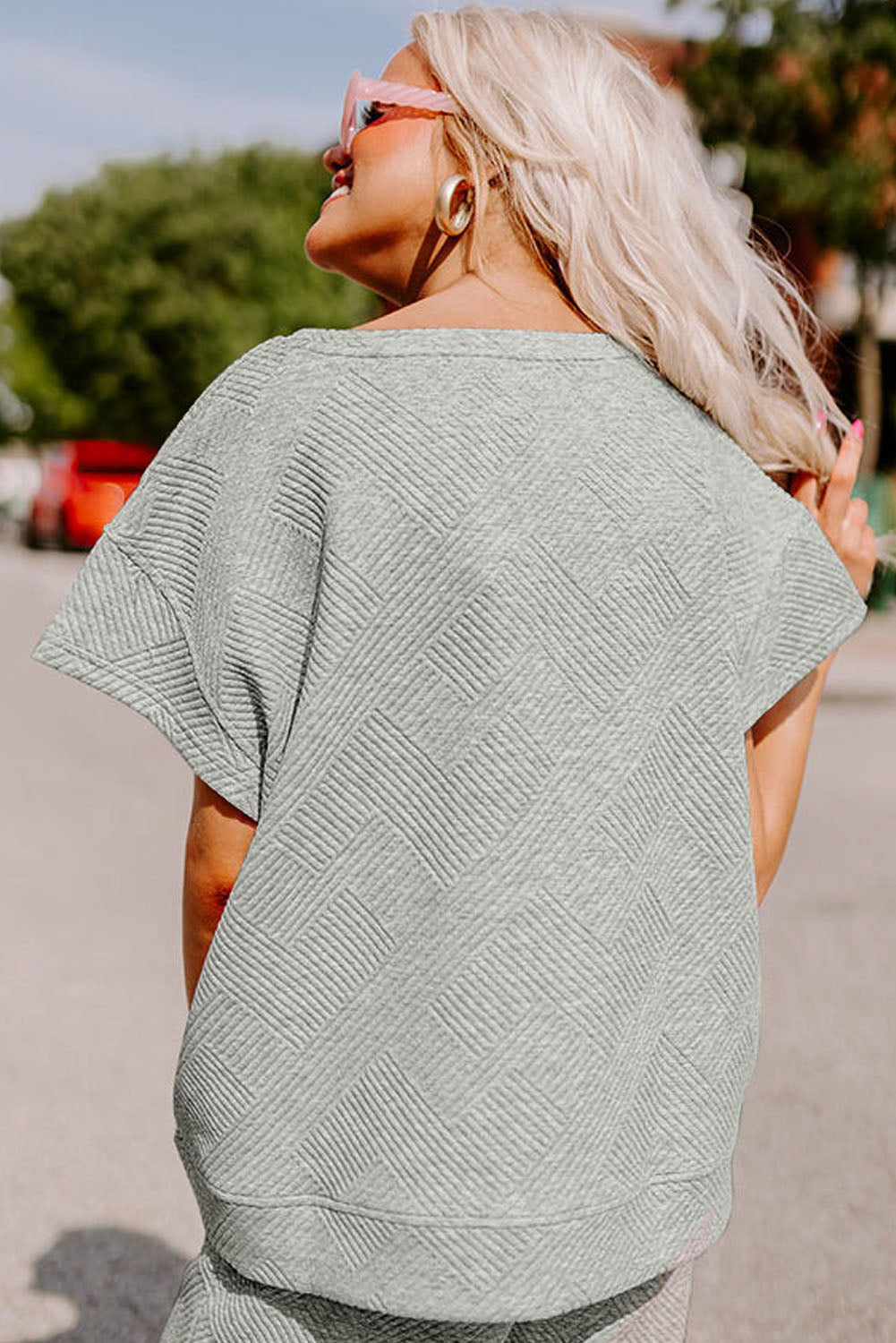 Women’s Gray Textured Loose Fit T Shirt and Drawstring Pants Set