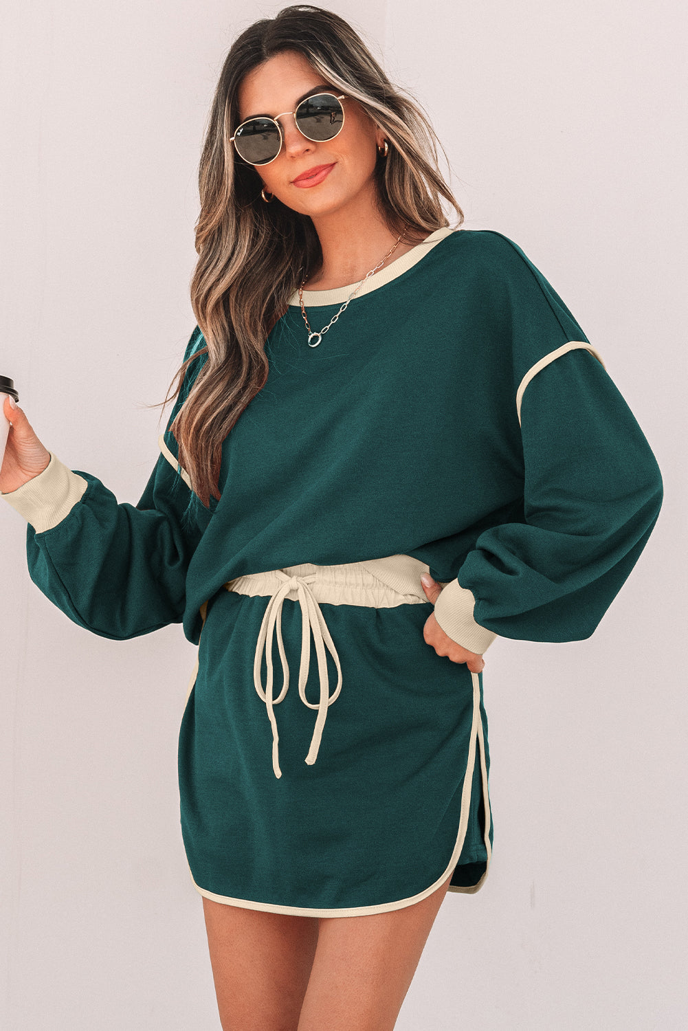 Women’s Evergreen Colour Contrast Loose Pullover with Lace-Up Waist Skort Set