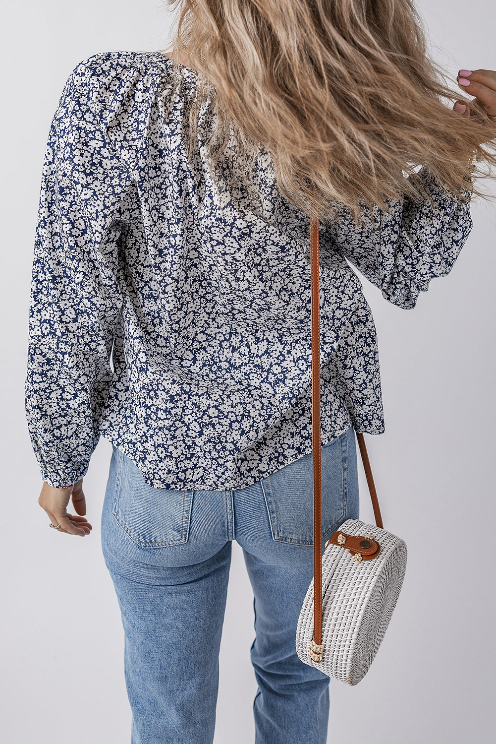 Blue Floral Print Notched V Neck Puff Sleeve Women’s Casual Top