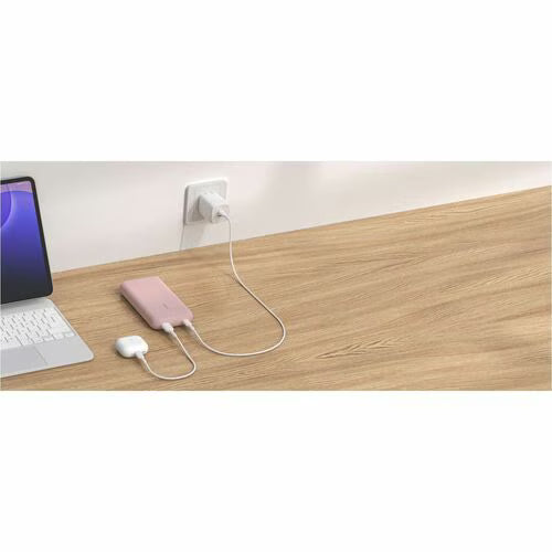 Belkin BoostCharge 20000mAh Power Bank with Integrated USB-C Cable 30W Pink