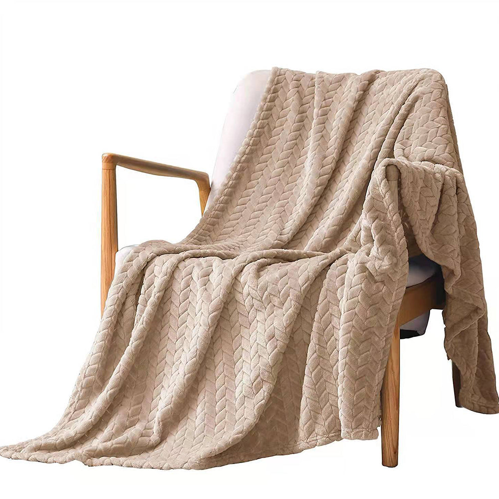 COMFEYA Soft Jacquard Leaves Pattern Flannel Fleece Throw Blanket