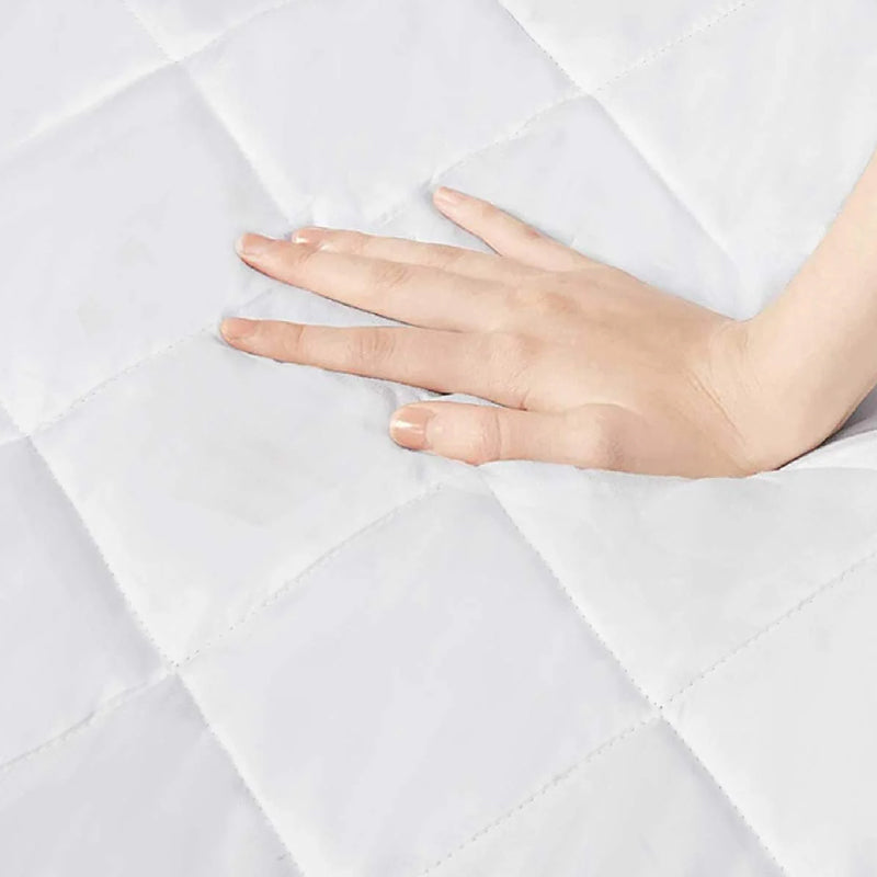 4 Layer Quilted Cotton Waterproof Mattress Protector and Breathable Bed Cover