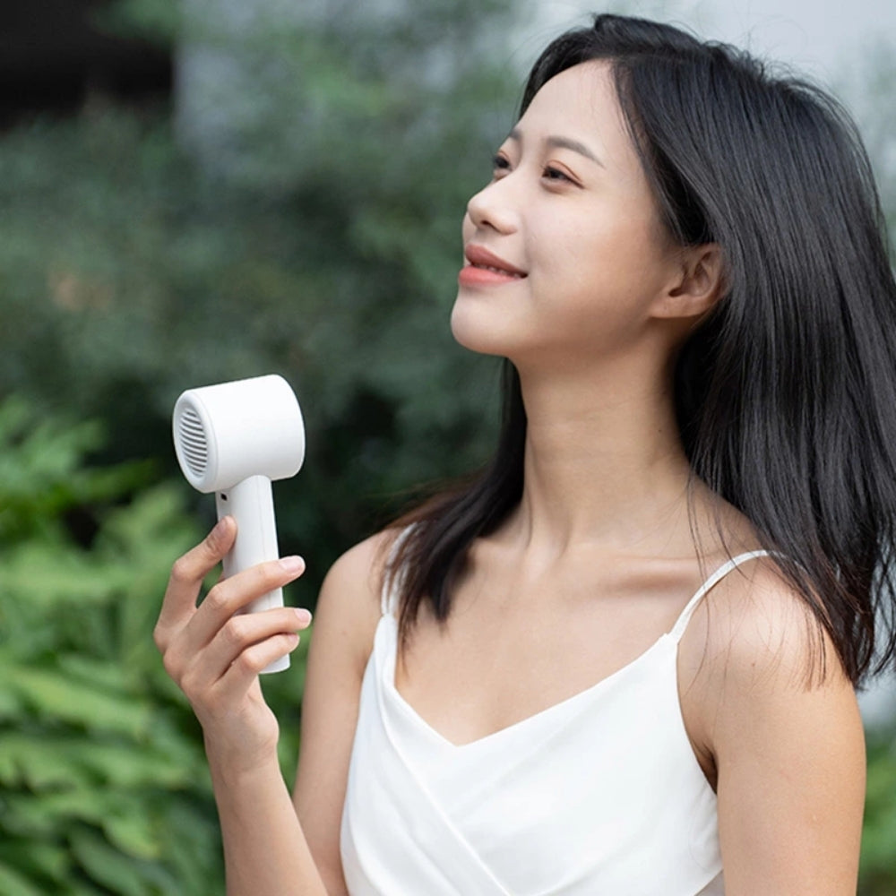Portable Handheld Turbo Fan 100 Speed Rechargeable Mini Fan