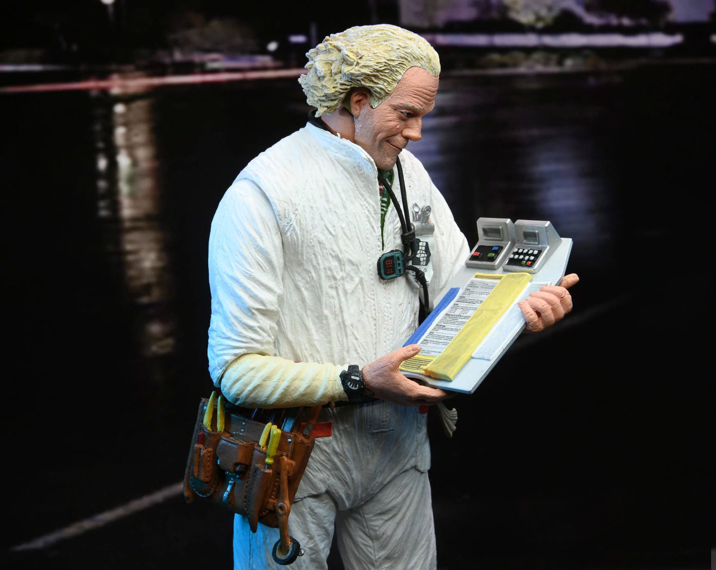 Back to the Future Doc Brown Ultimate Action Figure 7” with Accessories White
