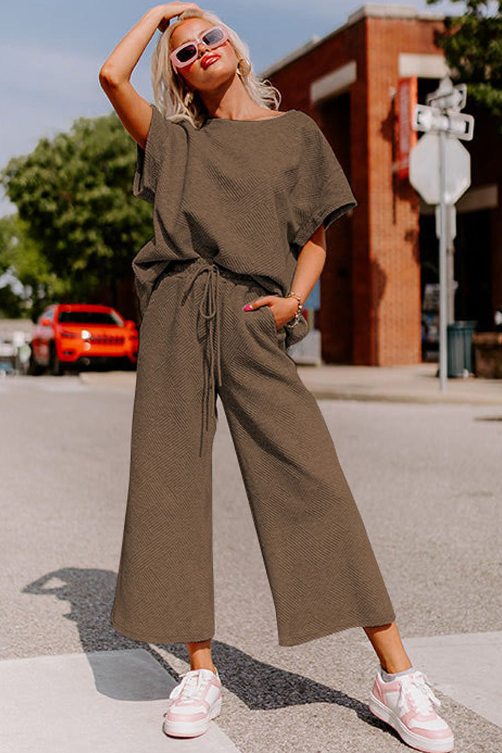 Women’s Gray Textured Loose Fit T Shirt and Drawstring Pants Set