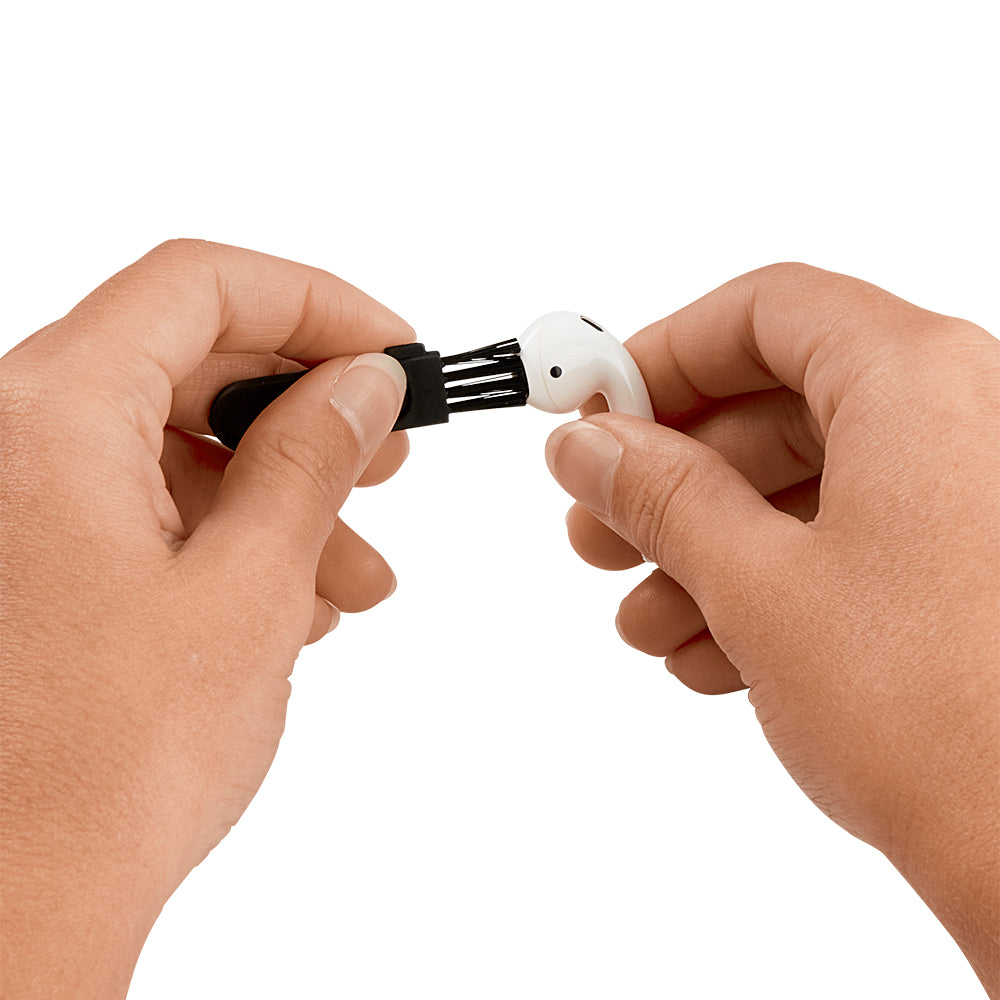Case-Mate Device Cleaning Kit Universal Compatibility
