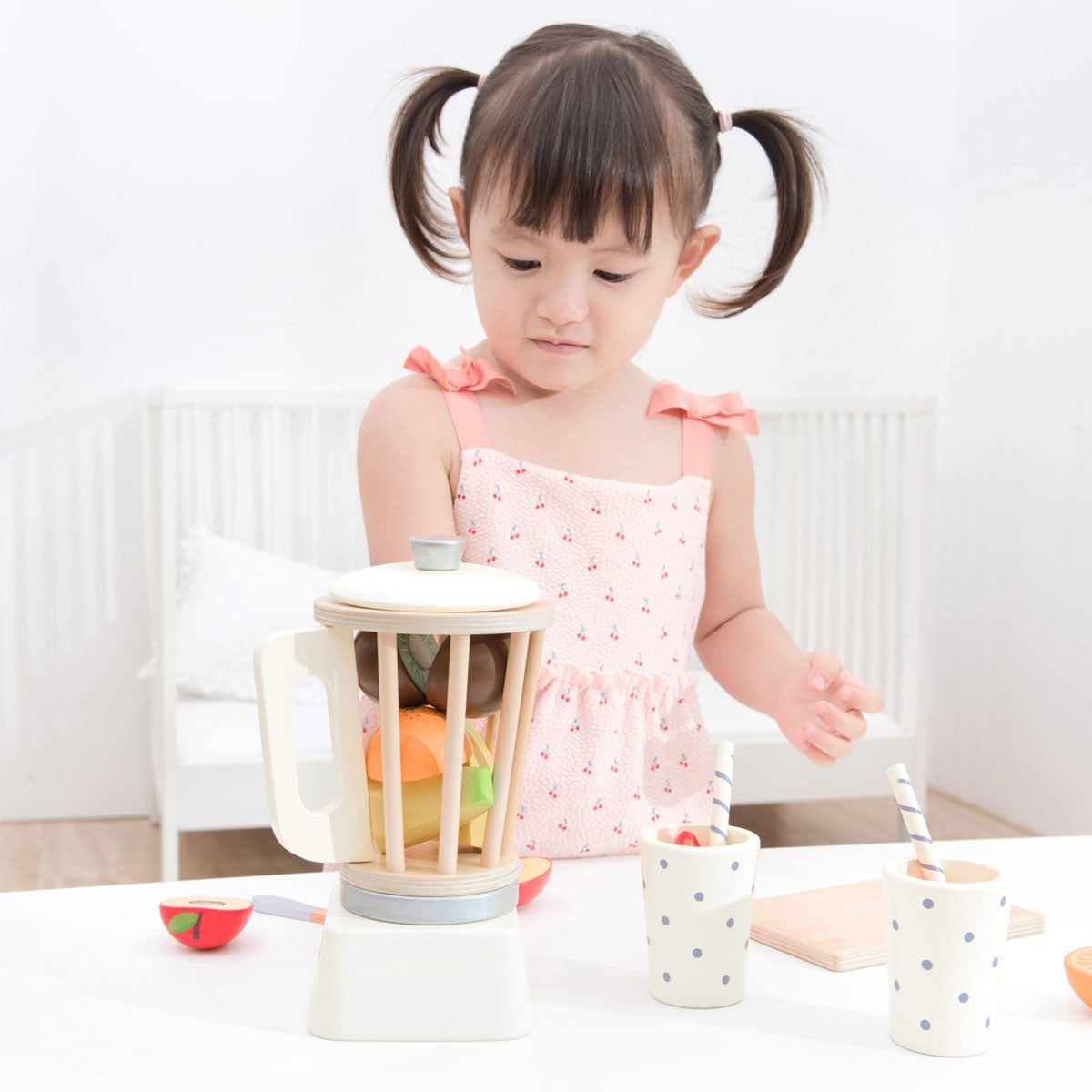 New Classic Toys Smoothie Blender Pretend Play Toy for Toddlers