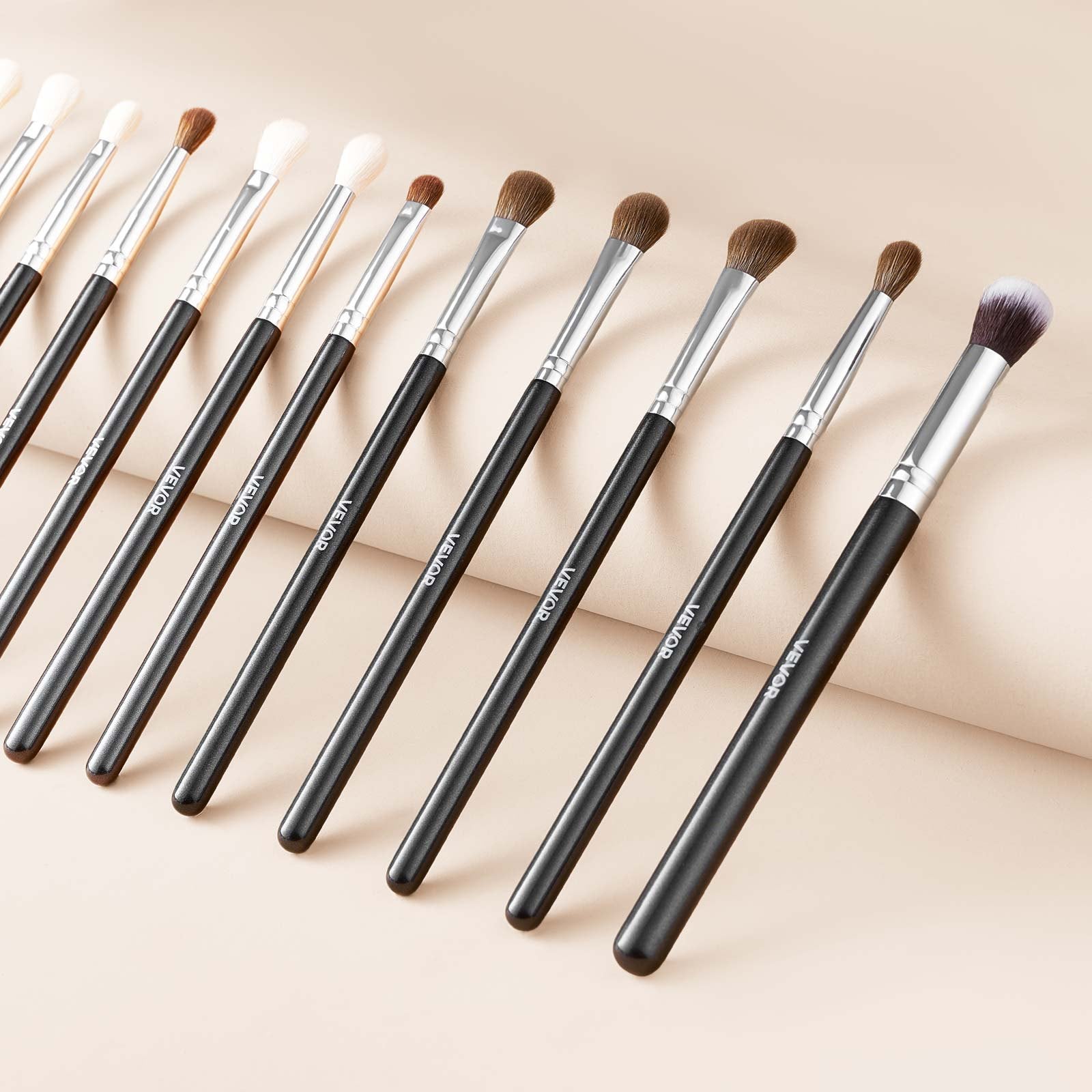 34-Piece Makeup Brush Set Foundation Eyeshadow Concealer Blush Wood Handle
