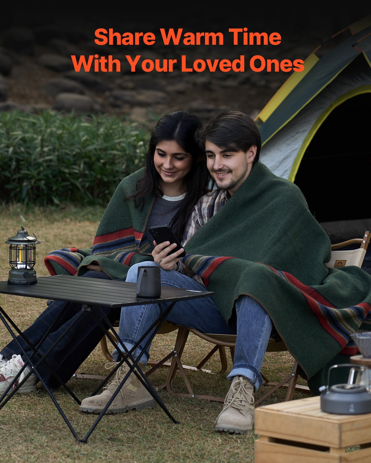 Wool Camping Blanket 1.62m x 2.23m Warm and Waterproof, Texture Multicolour